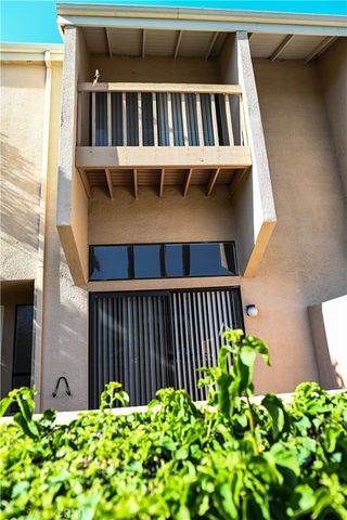 2902 Barrington Court, Fullerton, CA 92831