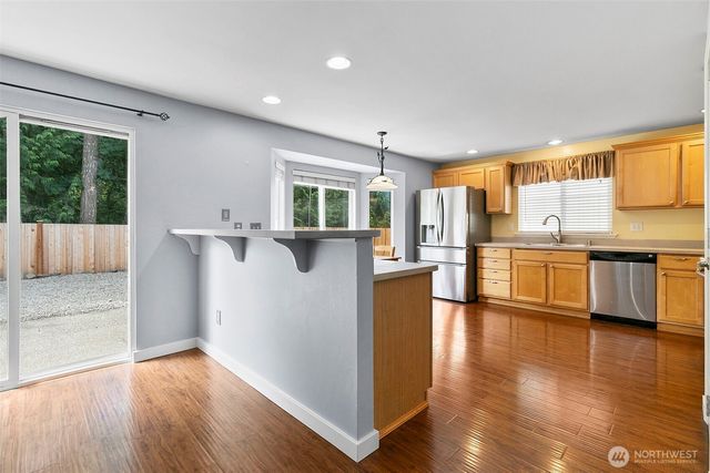 23929 SE 249th Street, Maple Valley, WA 98038
