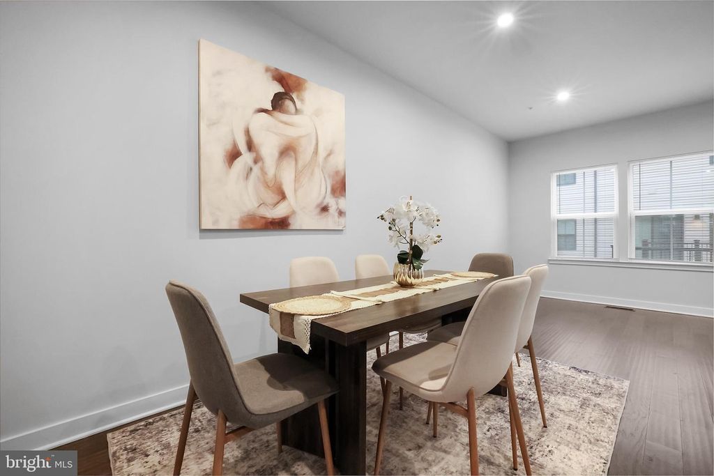 Image 12 of property listing at 2804 LEWIS AVE, Suitland, MD 20746