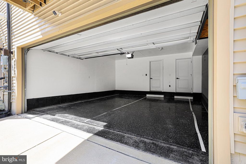 Image 38 of property listing at 2804 LEWIS AVE, Suitland, MD 20746