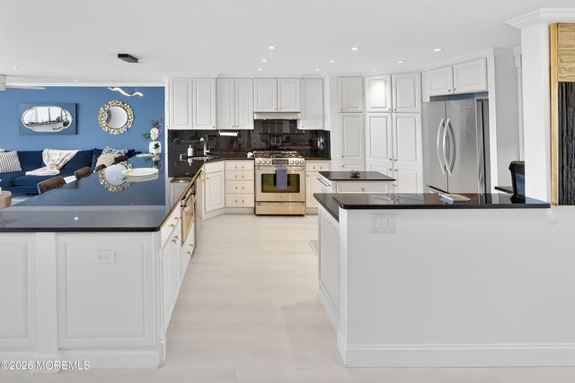 55 Ocean Avenue 10 C, Monmouth Beach, NJ 07750