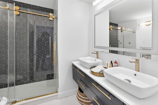 55 Ocean Avenue 10 C, Monmouth Beach, NJ 07750