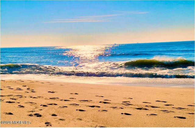 55 Ocean Avenue 10 C, Monmouth Beach, NJ 07750