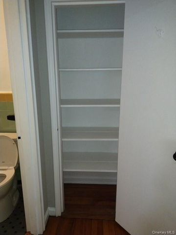 320 S Broadway P1, Tarrytown, NY 10591