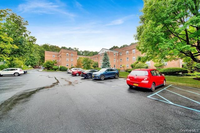 320 S Broadway P1, Tarrytown, NY 10591