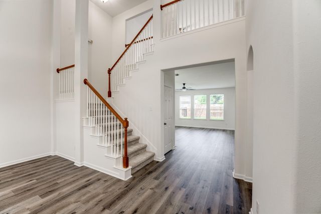 16906 Shoal Park Drive, Cypress, TX 77429