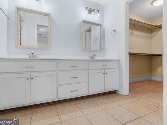 251 Hathersage Drive, Kathleen, GA 31047