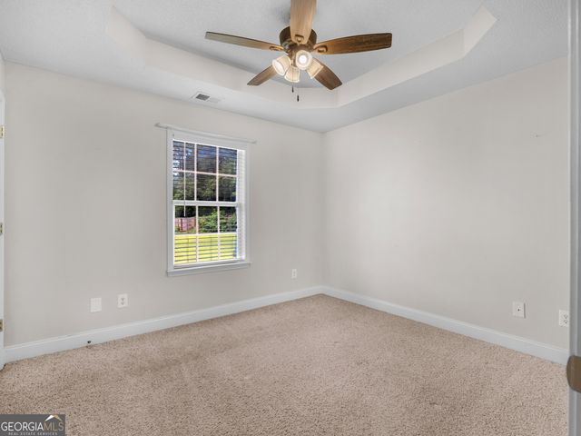 251 Hathersage Drive, Kathleen, GA 31047