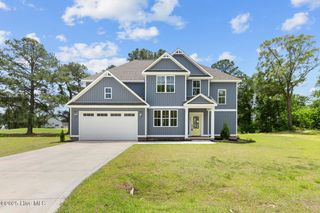 402 Mulligan Lane, Jacksonville, NC 28540