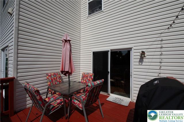 923 King Way, Upper Macungie Twp, PA 18031