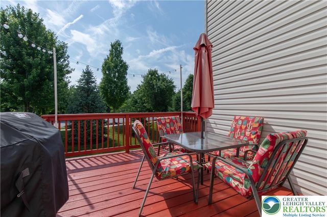 923 King Way, Upper Macungie Twp, PA 18031