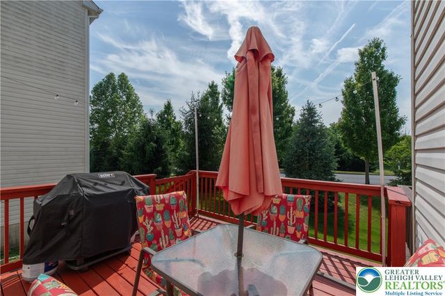 923 King Way, Upper Macungie Twp, PA 18031