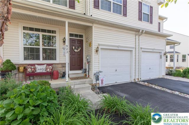 923 King Way, Upper Macungie Twp, PA 18031