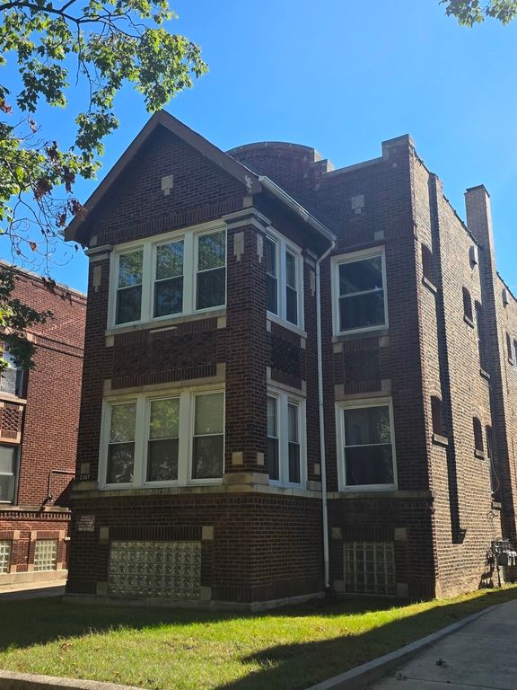 2107 E 72nd Place, Chicago, IL 60649 — exterior