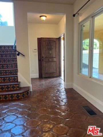 8302 S Sepulveda Boulevard, Los Angeles, CA 90045