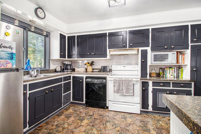 3725 Olney Road, Kalamazoo, MI 49006