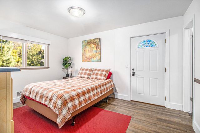 3725 Olney Road, Kalamazoo, MI 49006