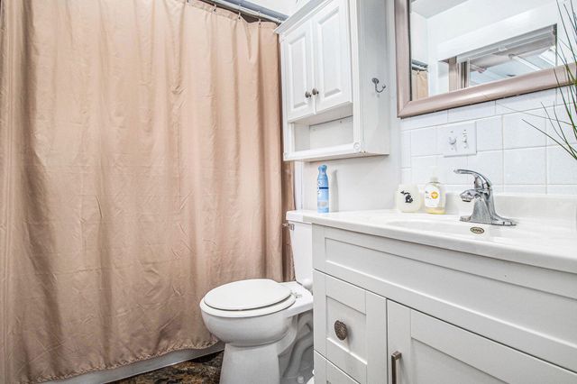 3725 Olney Road, Kalamazoo, MI 49006