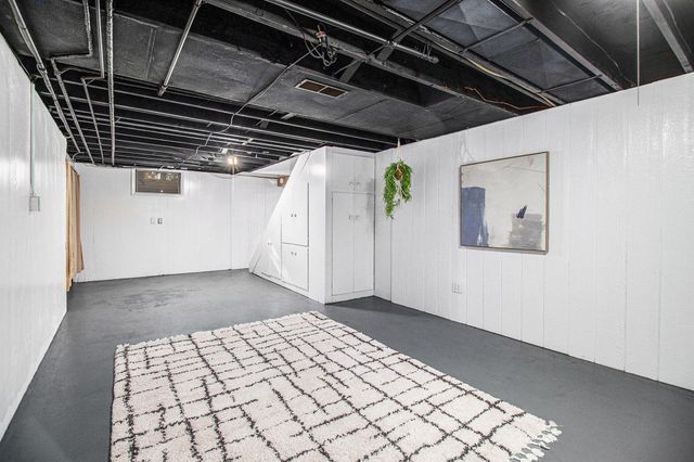 3725 Olney Road, Kalamazoo, MI 49006