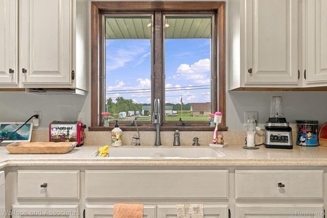 17076 27 Mile Road, Ray Township, MI 48096