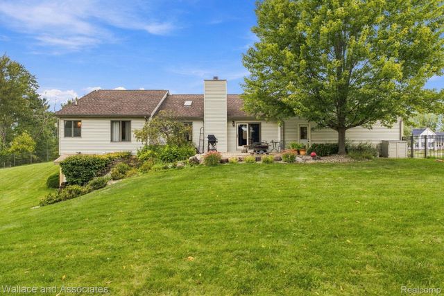 17076 27 Mile Road, Ray Township, MI 48096