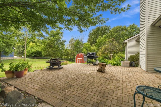 17076 27 Mile Road, Ray Township, MI 48096