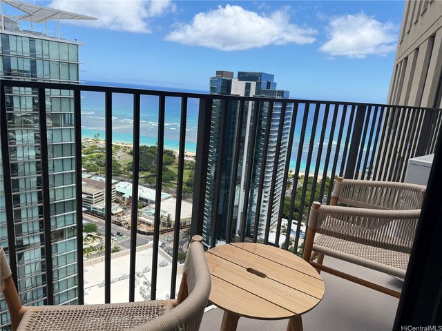 987 Queen Street 4104, Honolulu, HI 96814
