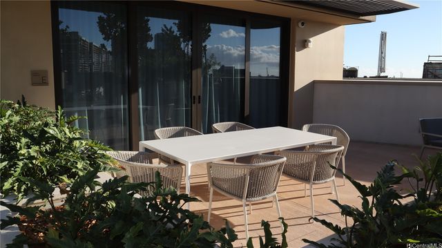 987 Queen Street 4104, Honolulu, HI 96814