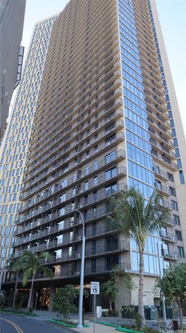987 Queen Street 4104, Honolulu, HI 96814