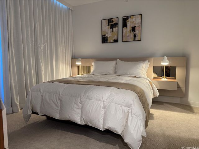 987 Queen Street 4104, Honolulu, HI 96814