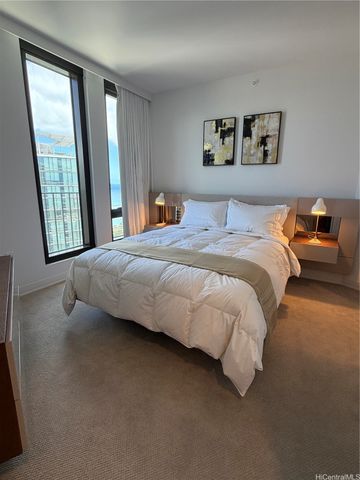 987 Queen Street 4104, Honolulu, HI 96814