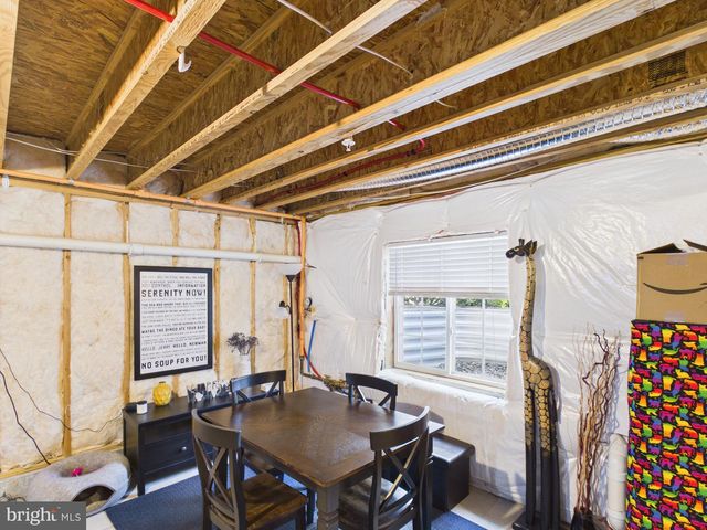 903 DANESFIELD LN, Lancaster, PA 17601