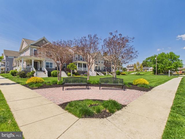 903 DANESFIELD LN, Lancaster, PA 17601