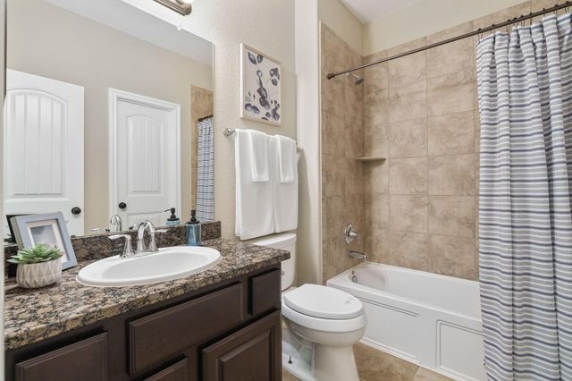 11307 Misty Willow Lane, Tomball, TX 77375