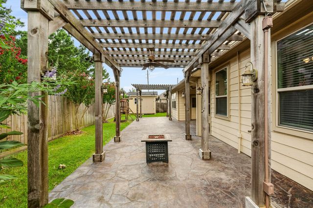 11307 Misty Willow Lane, Tomball, TX 77375