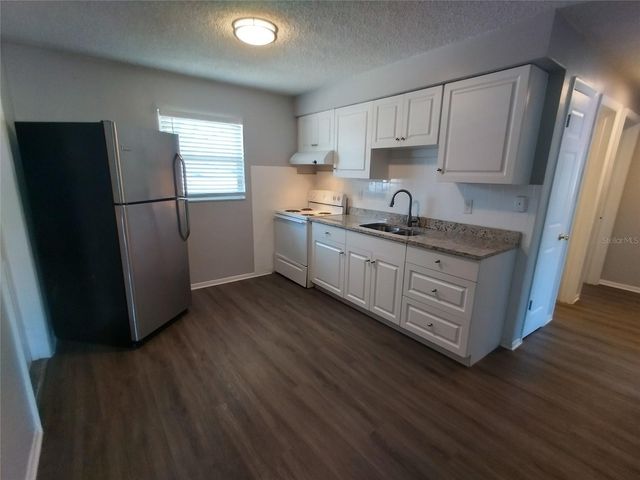 1388 ROBIN HOOD LANE 1141-B, Dunedin, FL 34698