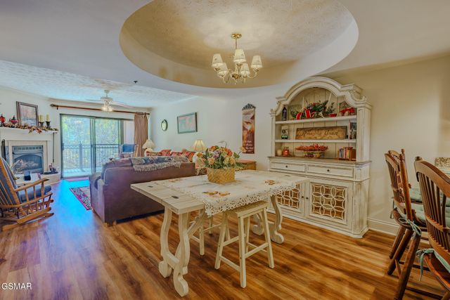 210 Roaring Fork, Gatlinburg, TN 37738