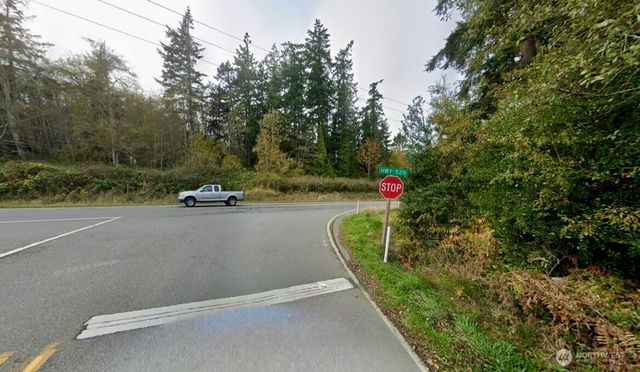 24503 State Route 525, Greenbank, WA 98253