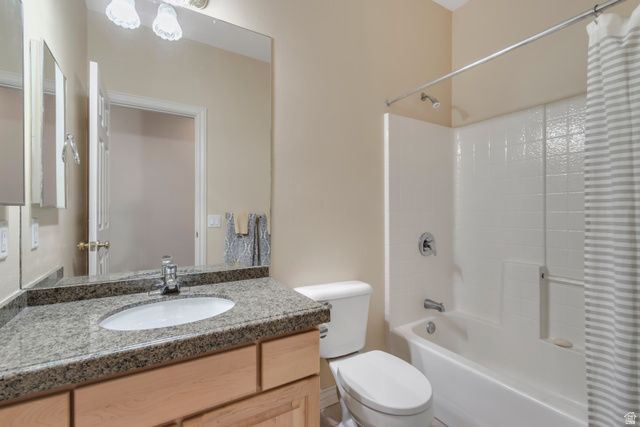 9316 S AVIGNON PL, West Jordan, UT 84088