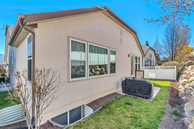 9316 S AVIGNON PL, West Jordan, UT 84088
