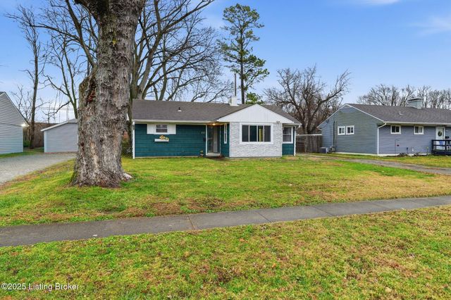 239 Granvil Dr, Louisville, KY 40218