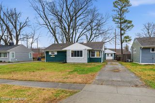 239 Granvil Dr, Louisville, KY 40218