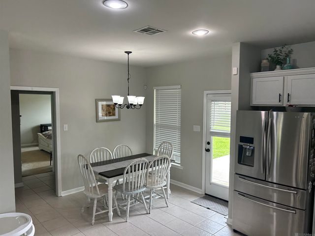 8643 Hackberry Ridge Ave, Zachary, LA 70791