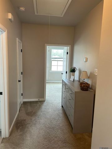 8643 Hackberry Ridge Ave, Zachary, LA 70791