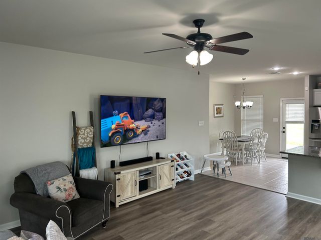 8643 Hackberry Ridge Ave, Zachary, LA 70791