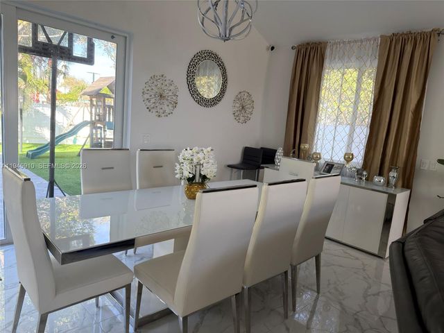 6118 Vista Linda Ln, Boca Raton, FL 33433