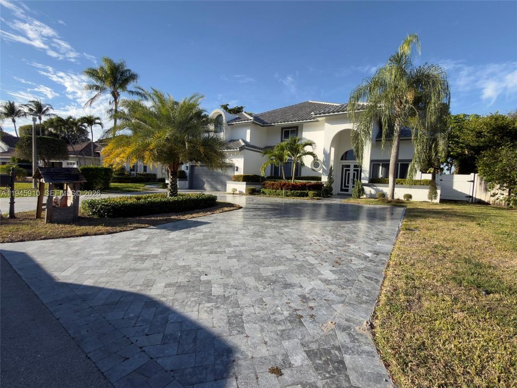 6118 Vista Linda Ln, Boca Raton, FL 33433
