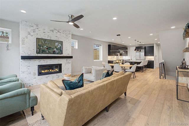 288 Monroe Street, Denver, CO 80206