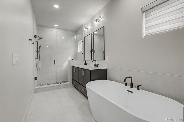 288 Monroe Street, Denver, CO 80206