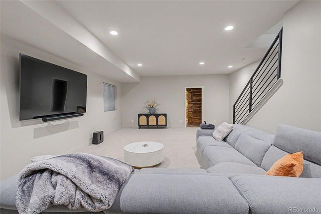 288 Monroe Street, Denver, CO 80206